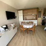 La Maison Du Bonheur Les Eaux Vives 1
