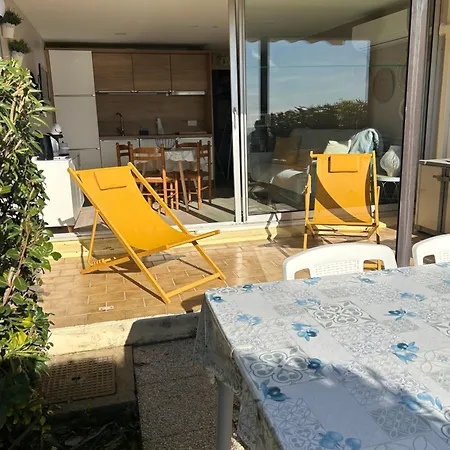 La Maison Du Bonheur Les Eaux Vives 1 *