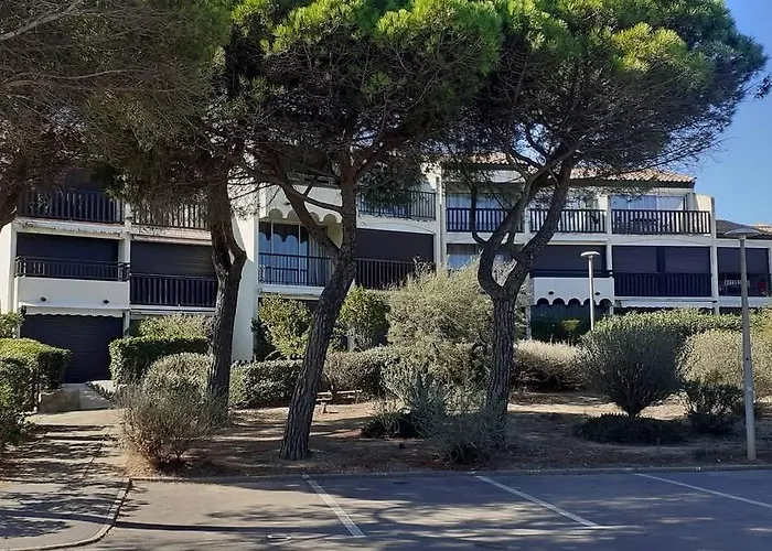 La Maison Du Bonheur Les Eaux Vives 1 *